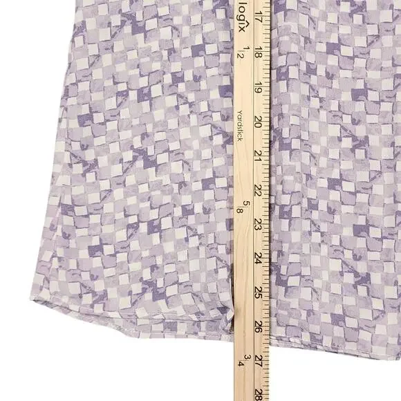 Maurices Women's Flutter Sleeve Blouse Purple Lavender Checkered V Neck Medium - Picture 6 of 8